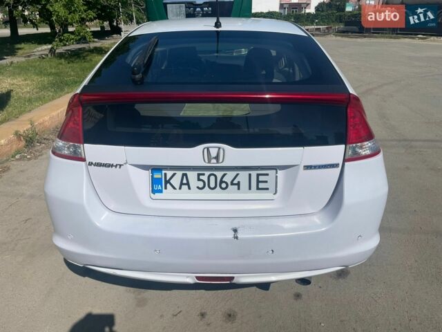 Білий Хонда Інсайт, об'ємом двигуна 1.34 л та пробігом 142 тис. км за 5600 $, фото 5 на Automoto.ua