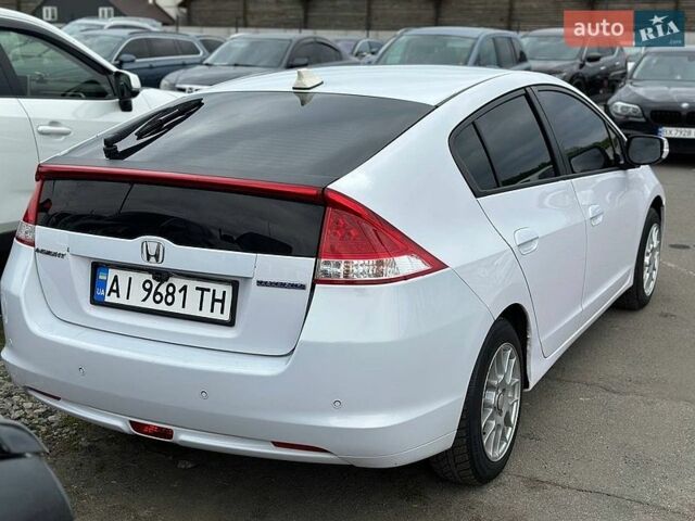 Белый Хонда Инсайт, объемом двигателя 1.4 л и пробегом 215 тыс. км за 4800 $, фото 6 на Automoto.ua