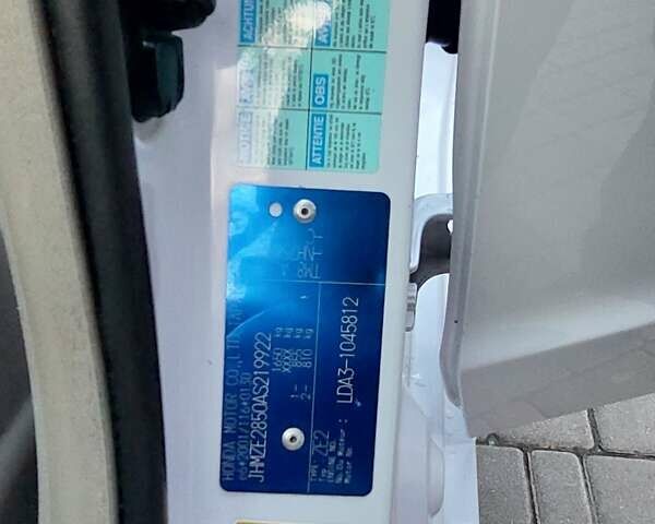 Білий Хонда Інсайт, об'ємом двигуна 1.33 л та пробігом 186 тис. км за 8777 $, фото 34 на Automoto.ua