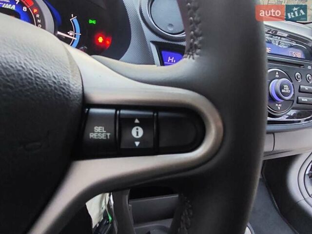 Білий Хонда Інсайт, об'ємом двигуна 1.33 л та пробігом 186 тис. км за 8777 $, фото 44 на Automoto.ua