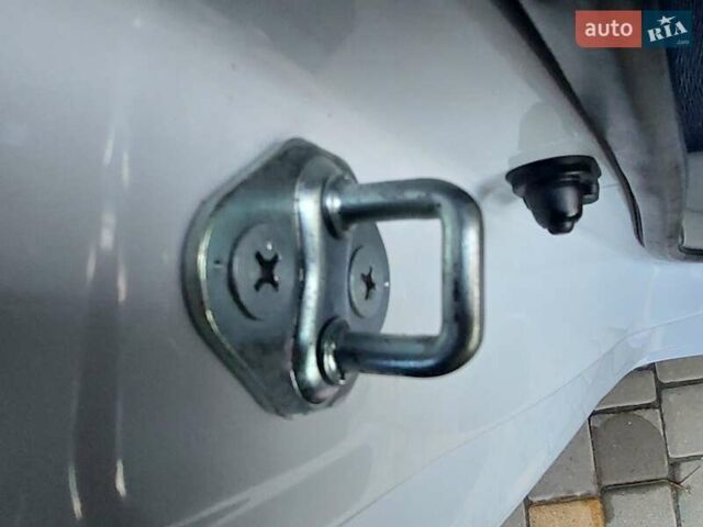 Білий Хонда Інсайт, об'ємом двигуна 1.33 л та пробігом 186 тис. км за 8777 $, фото 24 на Automoto.ua