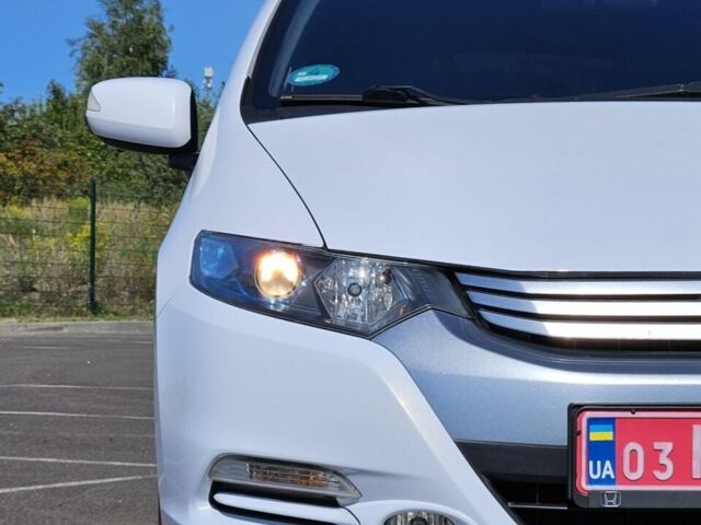 Білий Хонда Інсайт, об'ємом двигуна 1.3 л та пробігом 255 тис. км за 7000 $, фото 13 на Automoto.ua