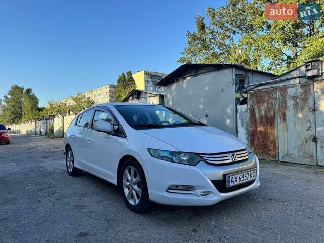 Білий Хонда Інсайт, об'ємом двигуна 1.34 л та пробігом 300 тис. км за 6800 $, фото 3 на Automoto.ua