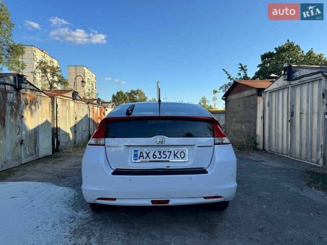 Білий Хонда Інсайт, об'ємом двигуна 1.34 л та пробігом 300 тис. км за 6800 $, фото 15 на Automoto.ua