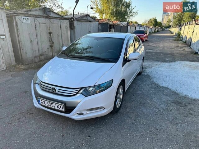 Білий Хонда Інсайт, об'ємом двигуна 1.34 л та пробігом 300 тис. км за 6800 $, фото 6 на Automoto.ua