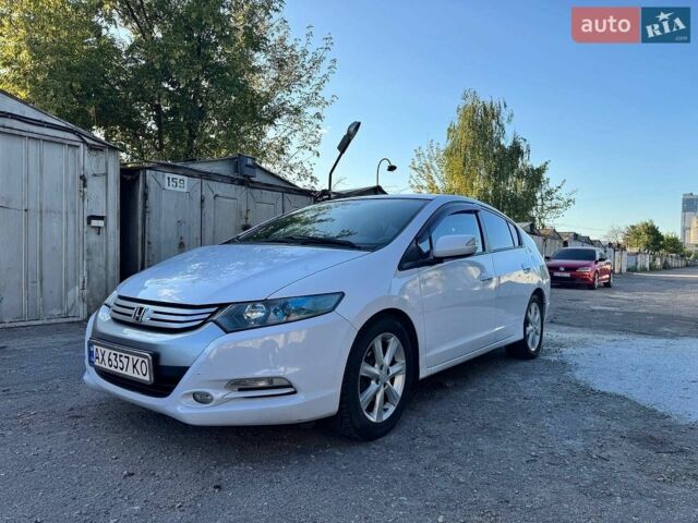 Білий Хонда Інсайт, об'ємом двигуна 1.34 л та пробігом 300 тис. км за 6800 $, фото 2 на Automoto.ua