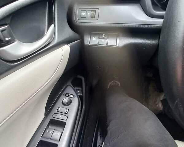 Білий Хонда Інсайт, об'ємом двигуна 1.5 л та пробігом 210 тис. км за 16800 $, фото 13 на Automoto.ua