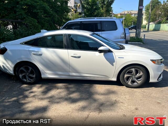 Белый Хонда Инсайт, объемом двигателя 1.5 л и пробегом 150 тыс. км за 17500 $, фото 3 на Automoto.ua