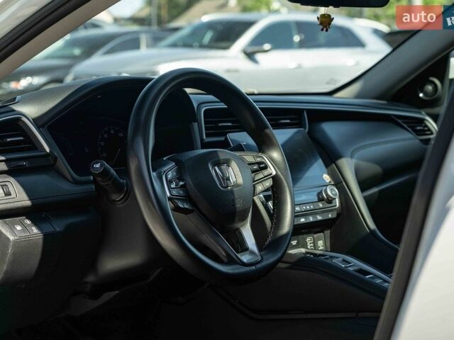 Білий Хонда Інсайт, об'ємом двигуна 1.5 л та пробігом 123 тис. км за 17900 $, фото 18 на Automoto.ua