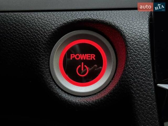 Белый Хонда Инсайт, объемом двигателя 1.5 л и пробегом 123 тыс. км за 15000 $, фото 35 на Automoto.ua