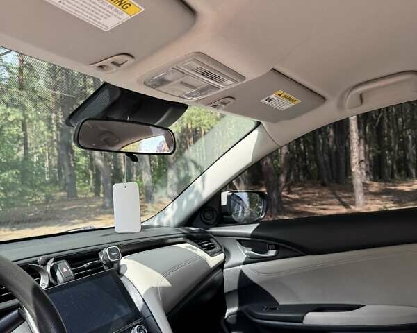 Білий Хонда Інсайт, об'ємом двигуна 1.5 л та пробігом 150 тис. км за 16000 $, фото 28 на Automoto.ua