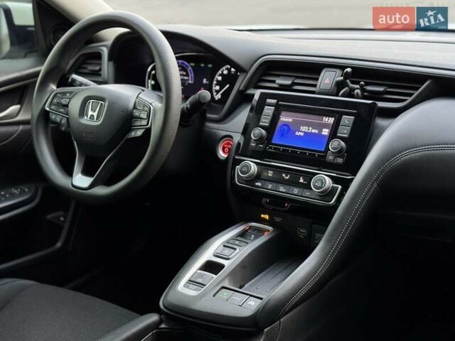 Белый Хонда Инсайт, объемом двигателя 1.5 л и пробегом 123 тыс. км за 15000 $, фото 19 на Automoto.ua