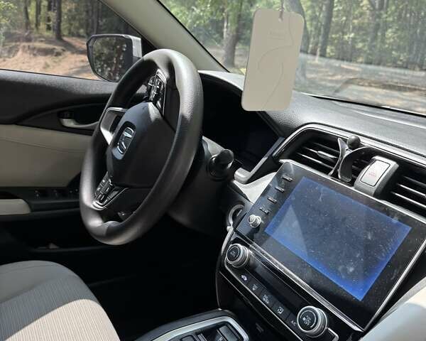 Білий Хонда Інсайт, об'ємом двигуна 1.5 л та пробігом 150 тис. км за 16000 $, фото 58 на Automoto.ua