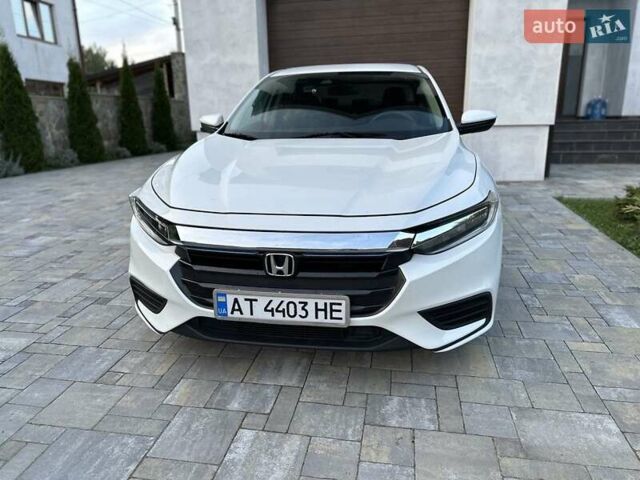 Белый Хонда Инсайт, объемом двигателя 1.5 л и пробегом 146 тыс. км за 16500 $, фото 4 на Automoto.ua