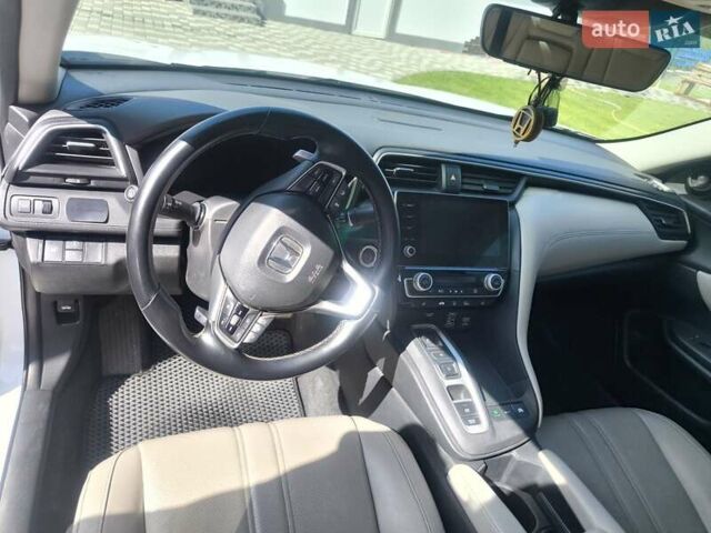 Білий Хонда Інсайт, об'ємом двигуна 1.5 л та пробігом 66 тис. км за 19900 $, фото 8 на Automoto.ua