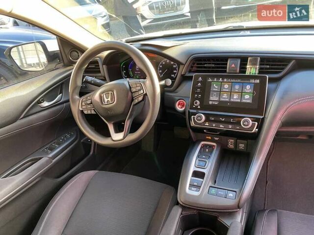 Белый Хонда Инсайт, объемом двигателя 1.5 л и пробегом 150 тыс. км за 16400 $, фото 9 на Automoto.ua