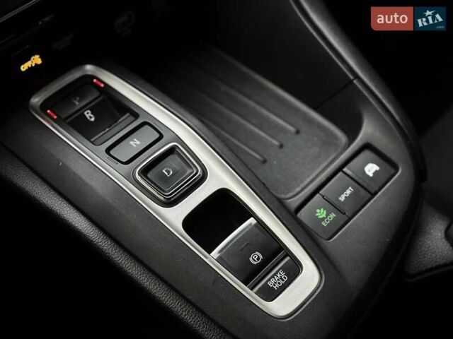 Белый Хонда Инсайт, объемом двигателя 1.5 л и пробегом 123 тыс. км за 15000 $, фото 32 на Automoto.ua