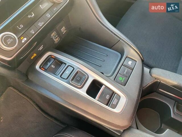 Белый Хонда Инсайт, объемом двигателя 1.5 л и пробегом 150 тыс. км за 16400 $, фото 18 на Automoto.ua