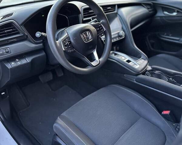 Белый Хонда Инсайт, объемом двигателя 1.5 л и пробегом 146 тыс. км за 16500 $, фото 9 на Automoto.ua