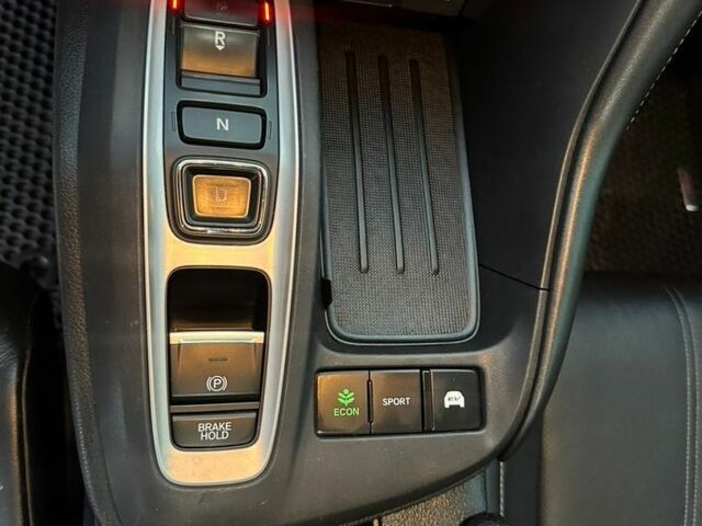 Белый Хонда Инсайт, объемом двигателя 1.5 л и пробегом 100 тыс. км за 15600 $, фото 12 на Automoto.ua