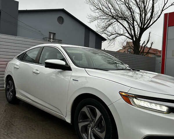 Белый Хонда Инсайт, объемом двигателя 1.5 л и пробегом 170 тыс. км за 17700 $, фото 6 на Automoto.ua