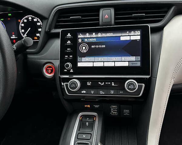 Белый Хонда Инсайт, объемом двигателя 1.5 л и пробегом 170 тыс. км за 17700 $, фото 11 на Automoto.ua