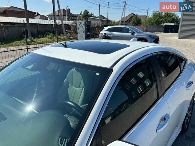 Білий Хонда Інсайт, об'ємом двигуна 1.5 л та пробігом 80 тис. км за 18300 $, фото 4 на Automoto.ua