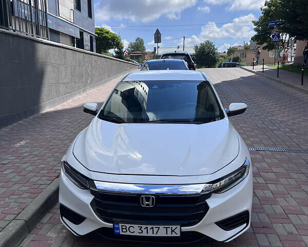 Белый Хонда Инсайт, объемом двигателя 1.5 л и пробегом 110 тыс. км за 18999 $, фото 2 на Automoto.ua