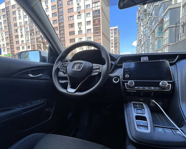 Белый Хонда Инсайт, объемом двигателя 1.5 л и пробегом 110 тыс. км за 18999 $, фото 16 на Automoto.ua