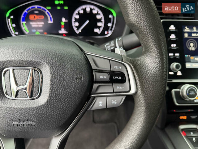 Белый Хонда Инсайт, объемом двигателя 1.5 л и пробегом 214 тыс. км за 15999 $, фото 16 на Automoto.ua