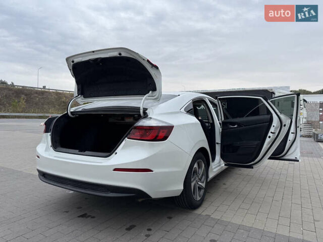 Хонда Инсайт 2020 в Киеве на Automoto.ua Белый Хонда Инсайт, объемом двигателя 1.5 л и пробегом 121 тыс. км за 16500 $, фото 25 на Automoto.ua