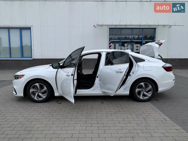 Хонда Инсайт 2020 в Киеве на Automoto.ua Белый Хонда Инсайт, объемом двигателя 1.5 л и пробегом 121 тыс. км за 16500 $, фото 27 на Automoto.ua