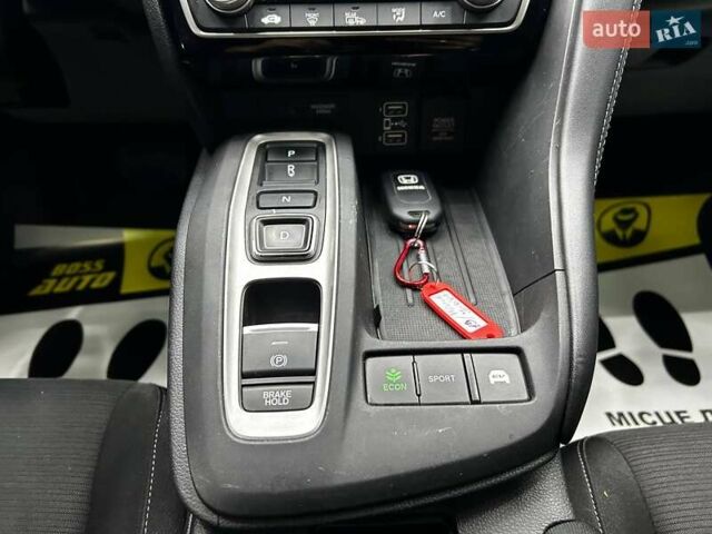 Белый Хонда Инсайт, объемом двигателя 1.5 л и пробегом 105 тыс. км за 18500 $, фото 12 на Automoto.ua