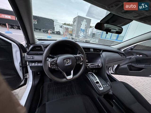 Хонда Инсайт 2020 в Киеве на Automoto.ua Белый Хонда Инсайт, объемом двигателя 1.5 л и пробегом 121 тыс. км за 16500 $, фото 8 на Automoto.ua