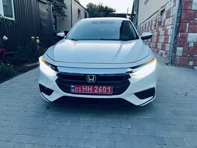 Белый Хонда Инсайт, объемом двигателя 1.5 л и пробегом 150 тыс. км за 15500 $, фото 1 на Automoto.ua