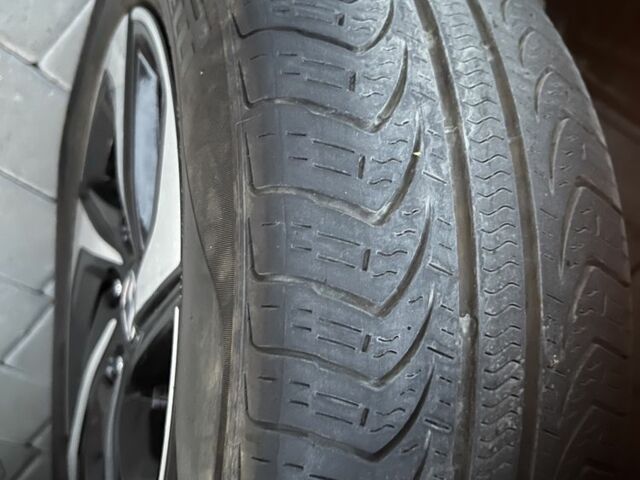 Белый Хонда Инсайт, объемом двигателя 1.5 л и пробегом 150 тыс. км за 15500 $, фото 20 на Automoto.ua