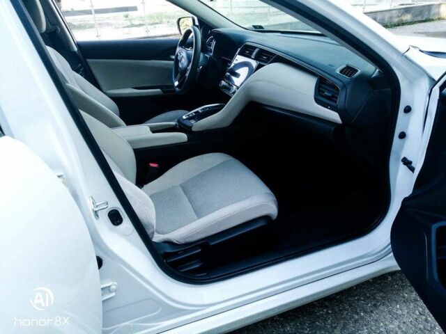 Белый Хонда Инсайт, объемом двигателя 0 л и пробегом 48 тыс. км за 11100 $, фото 9 на Automoto.ua