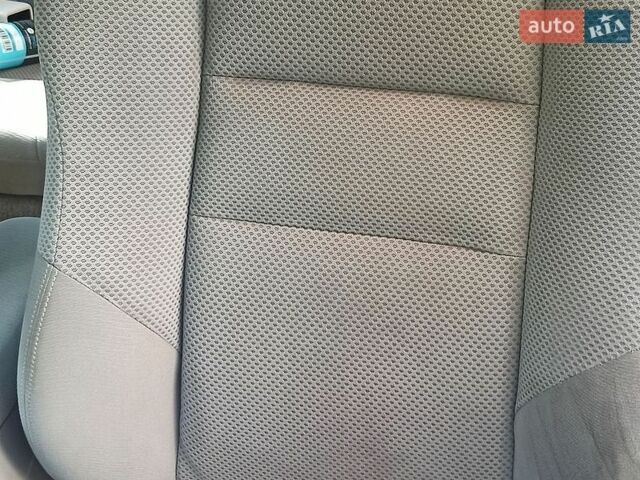 Чорний Хонда Інсайт, об'ємом двигуна 1.34 л та пробігом 234 тис. км за 6800 $, фото 13 на Automoto.ua