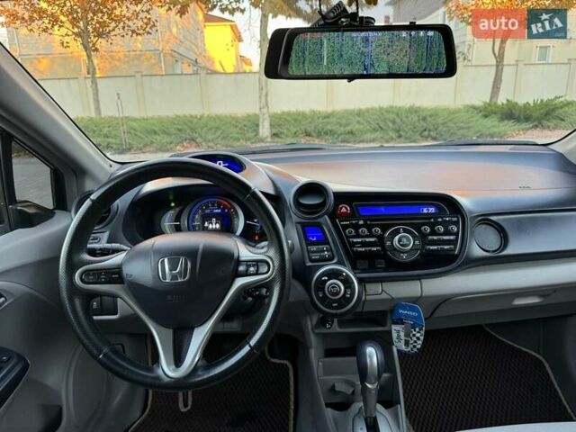 Хонда Инсайт 2009 в Одессе на Automoto.ua Черный Хонда Инсайт, объемом двигателя 1.34 л и пробегом 178 тыс. км за 7700 $, фото 68 на Automoto.ua