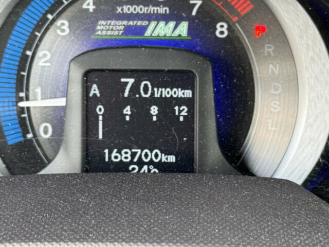 Чорний Хонда Інсайт, об'ємом двигуна 1.34 л та пробігом 175 тис. км за 8000 $, фото 8 на Automoto.ua