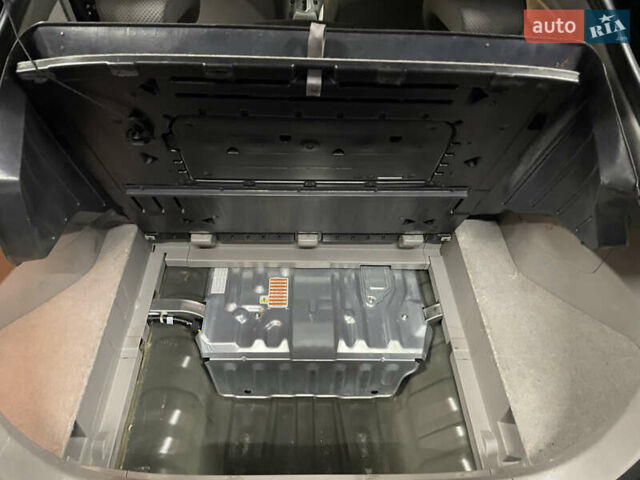 Черный Хонда Инсайт, объемом двигателя 1.34 л и пробегом 216 тыс. км за 6899 $, фото 17 на Automoto.ua