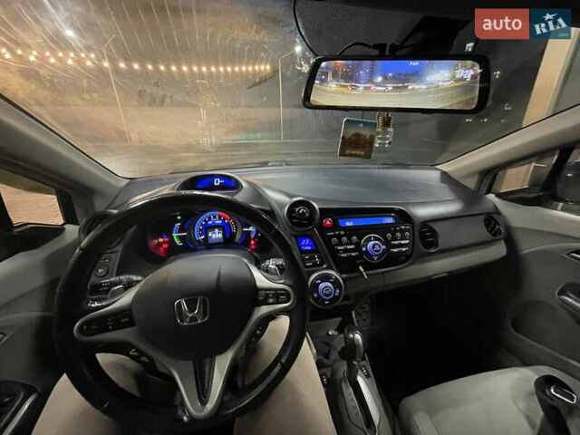 Черный Хонда Инсайт, объемом двигателя 1.34 л и пробегом 216 тыс. км за 6899 $, фото 19 на Automoto.ua