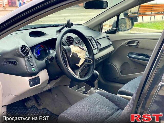 Чорний Хонда Інсайт, об'ємом двигуна 1.3 л та пробігом 172 тис. км за 3500 $, фото 3 на Automoto.ua