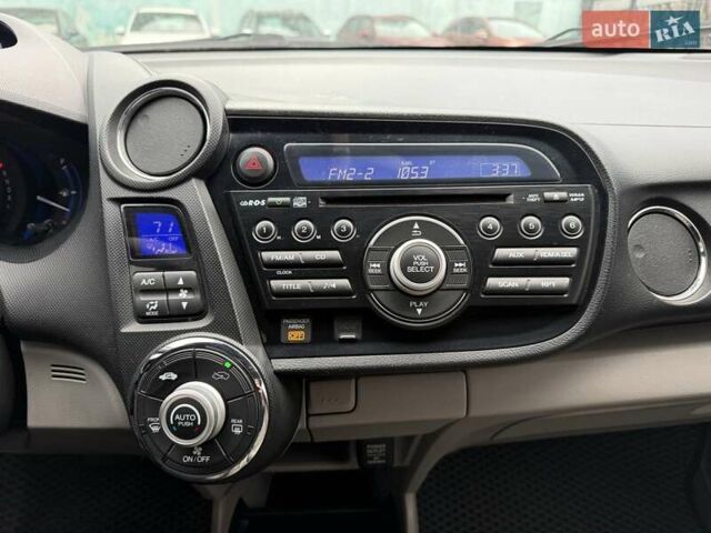 Черный Хонда Инсайт, объемом двигателя 1.3 л и пробегом 155 тыс. км за 7750 $, фото 21 на Automoto.ua