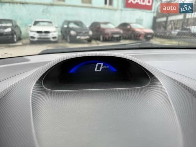 Черный Хонда Инсайт, объемом двигателя 1.3 л и пробегом 155 тыс. км за 7750 $, фото 22 на Automoto.ua