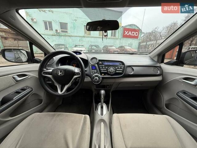 Черный Хонда Инсайт, объемом двигателя 1.3 л и пробегом 155 тыс. км за 7750 $, фото 14 на Automoto.ua