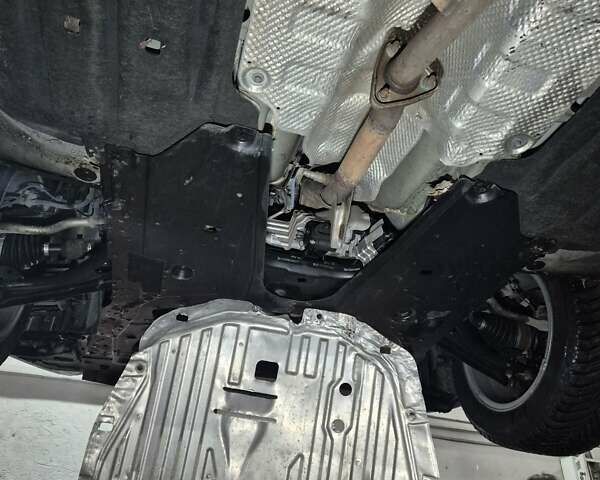 Черный Хонда Инсайт, объемом двигателя 1.5 л и пробегом 150 тыс. км за 15700 $, фото 22 на Automoto.ua