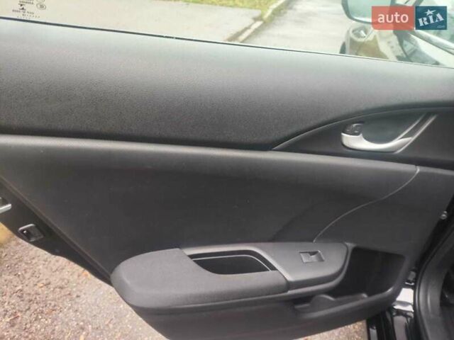 Чорний Хонда Інсайт, об'ємом двигуна 1.5 л та пробігом 108 тис. км за 16500 $, фото 8 на Automoto.ua