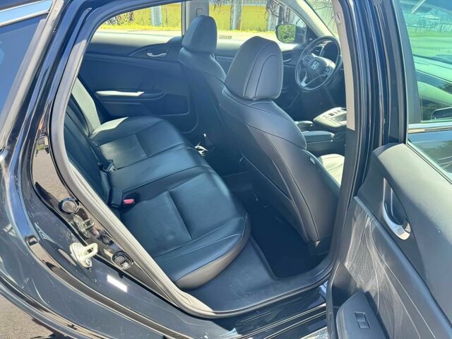 Черный Хонда Инсайт, объемом двигателя 1.5 л и пробегом 46 тыс. км за 10900 $, фото 12 на Automoto.ua