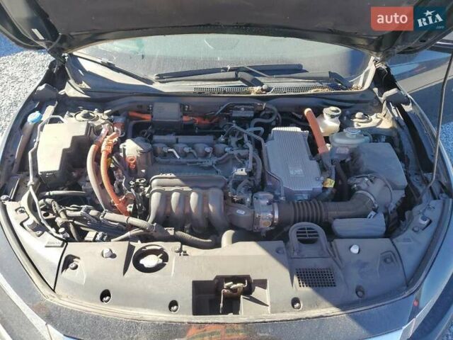 Чорний Хонда Інсайт, об'ємом двигуна 1.5 л та пробігом 50 тис. км за 2999 $, фото 10 на Automoto.ua